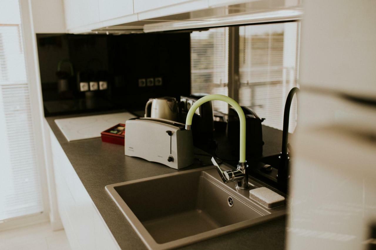 Ng New Gardens Apartment Poznan Bagian luar foto