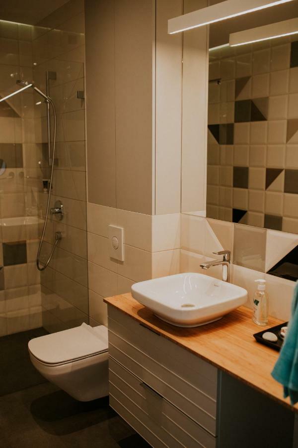 Ng New Gardens Apartment Poznan Bagian luar foto
